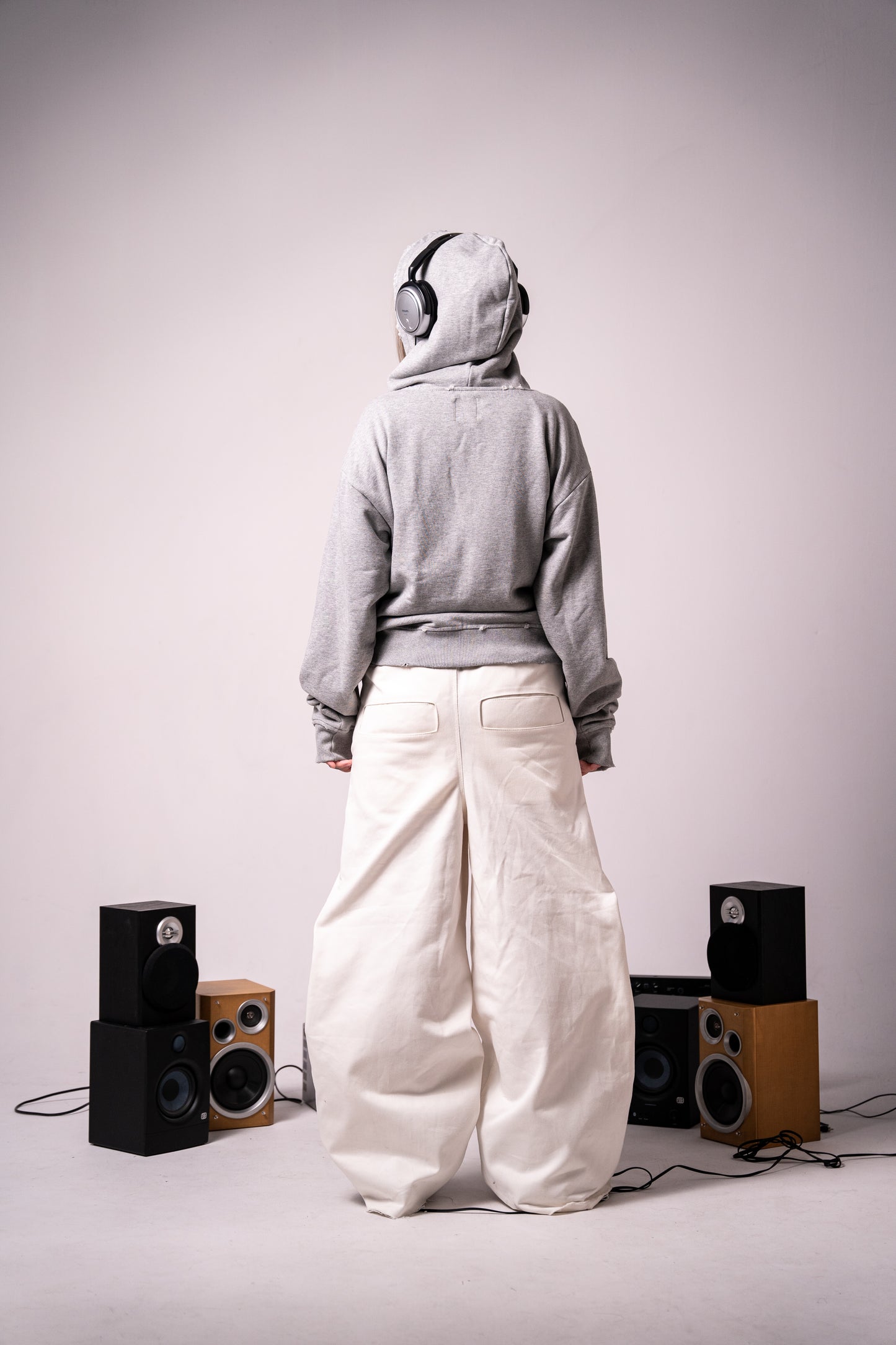 «CLEAN PAGE» PANTS