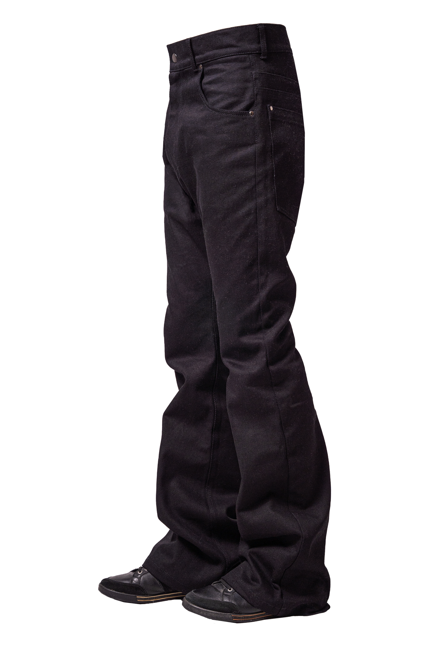 «WHISPER» SLIM BOOTCUT JEANS