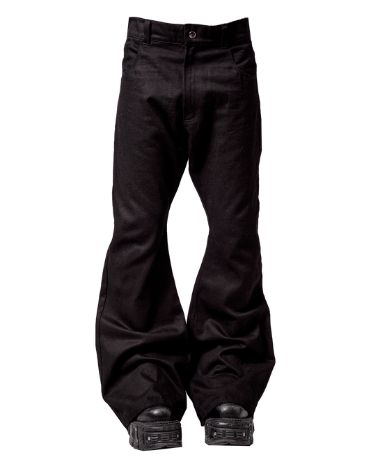 BLACK FLARED JEANS