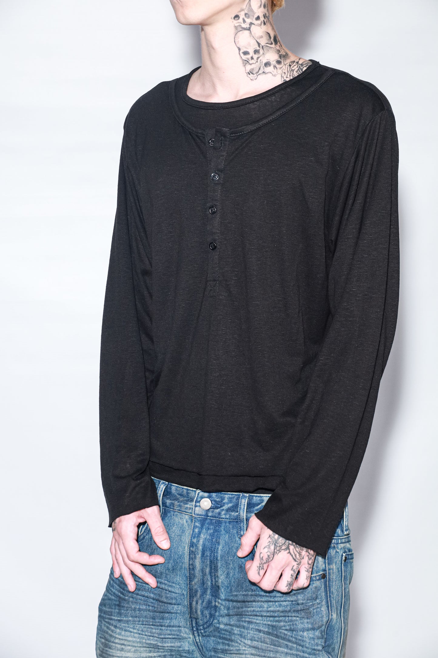 SKIN HENLEY